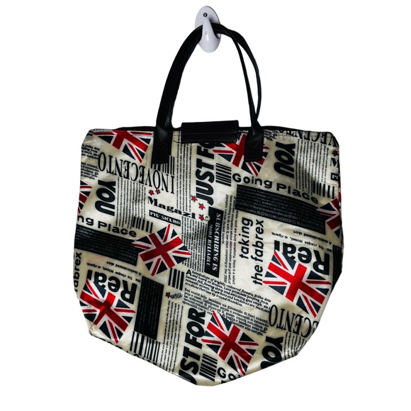 ✨ Inovecento London Stylish Newspaper Print & Flag Souvenir Shoulder Bag - Picture 5 of 6
